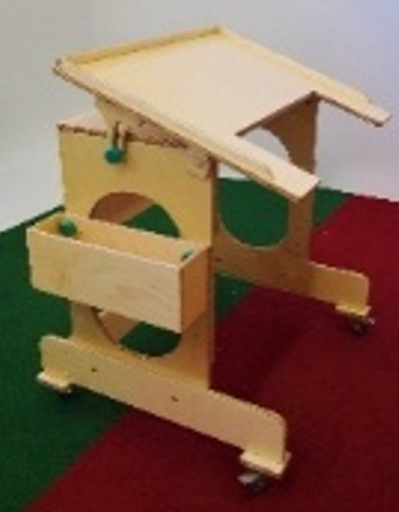 Стол-парта на колесиках для детей с ограниченными возможностями фото 1