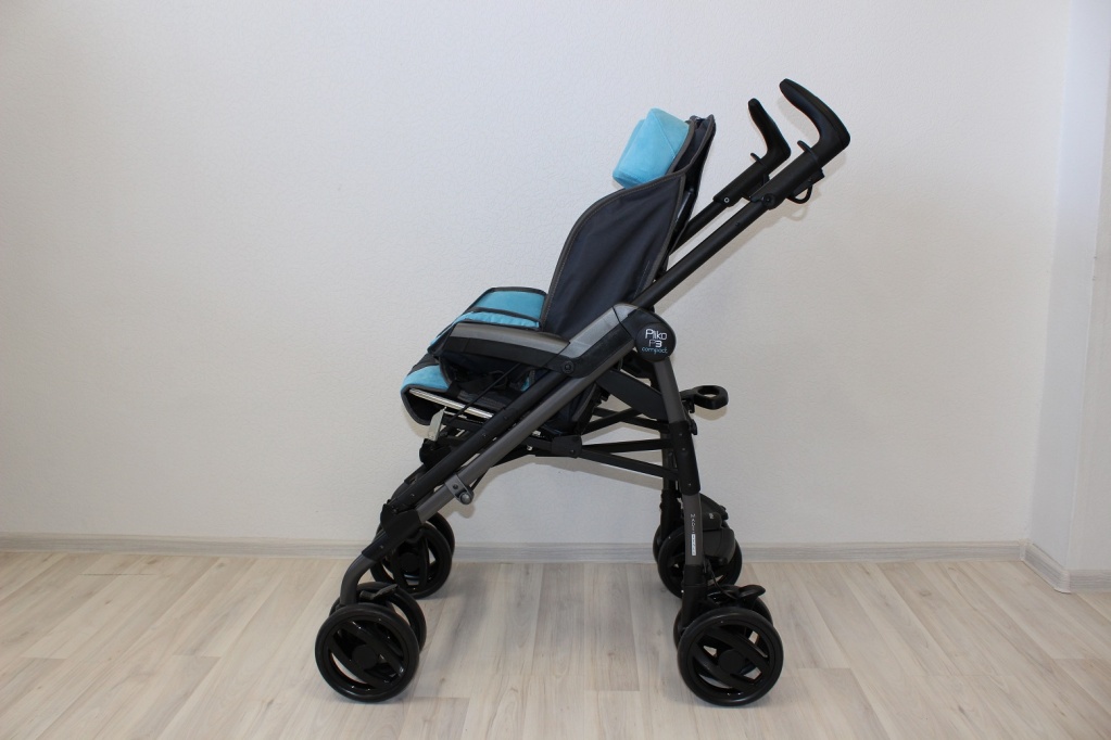 коляска Pliko